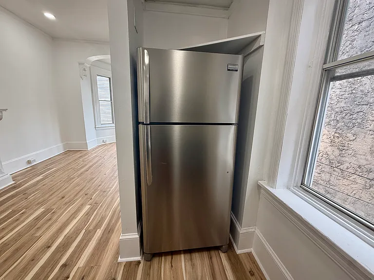 4024 Spring Garden St #B — Photo 8
