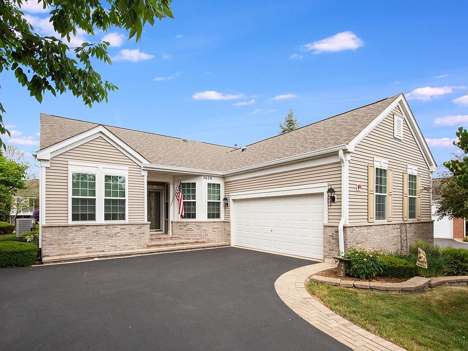 1st image of 2628 Wessex Dr