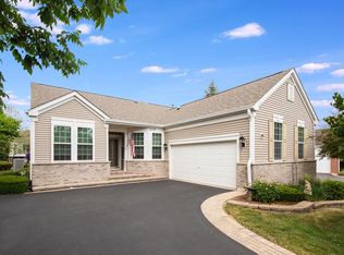 2628 Wessex Dr, Dundee, IL 60118