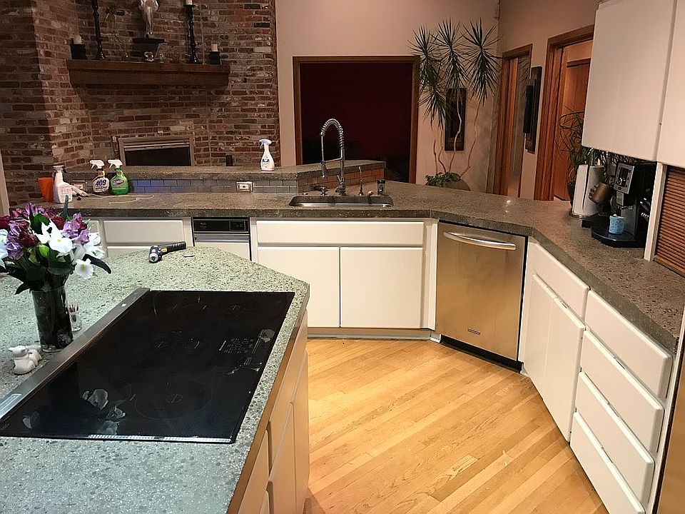 2nd image of 1455 SW Woodward Way