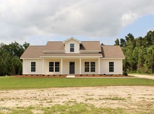 108 Pleasant Hills Dr, Lucedale, MS 39452