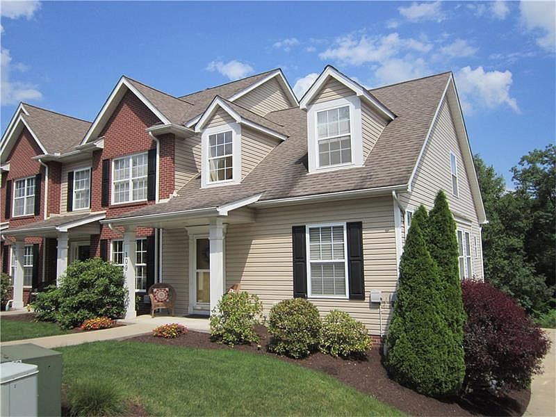 1st image of 109 Creekside Dr
