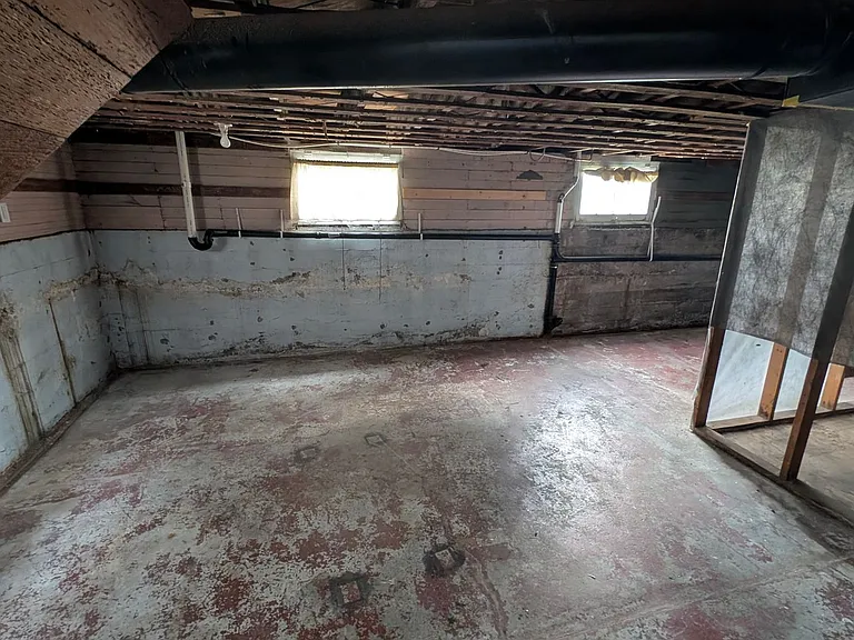 2021 Lombard Ave — Photo 17