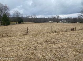 Fuller Ln, Crossville, TN 38571