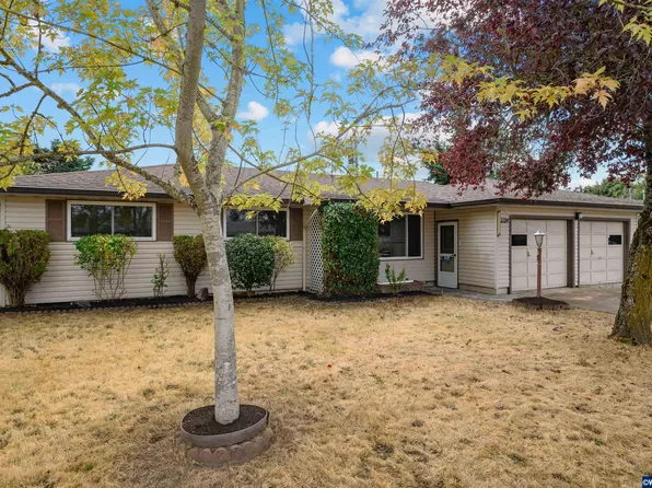 1124 27th Ave SE, Albany, OR 97322