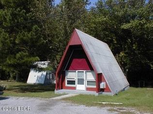 676 San Francisco Rd, Carbondale, IL 62901