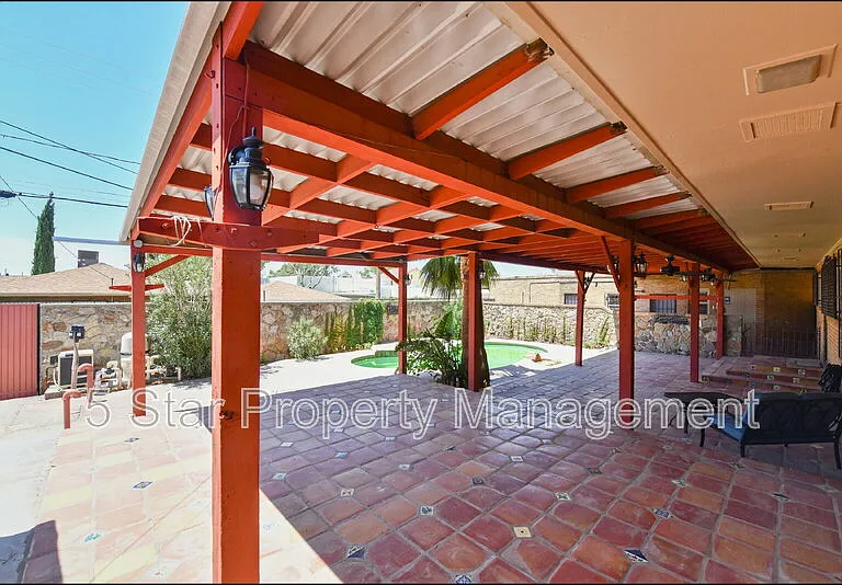 3030 Aurora Ave — Photo 54