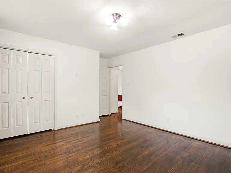 5238 Kinglet St — Photo 31