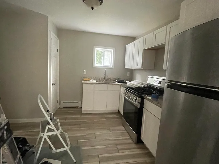 73 Chamberlain St #1 — Photo 4