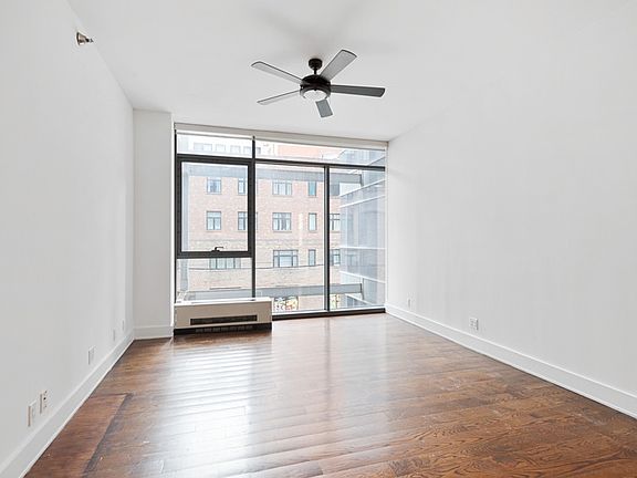 4th image of 26-26 Jackson Ave #305