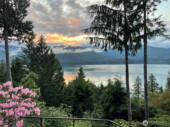 19748 NW Stavis Bay Road, Seabeck, WA 98380