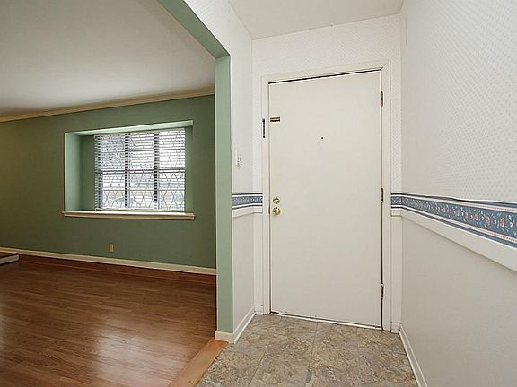 2nd image of 12010 Sela Ln
