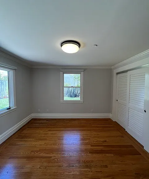 744 Oak St #10 — Photo 7