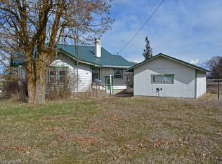 235 SW South 1st St, Creston, WA 99117