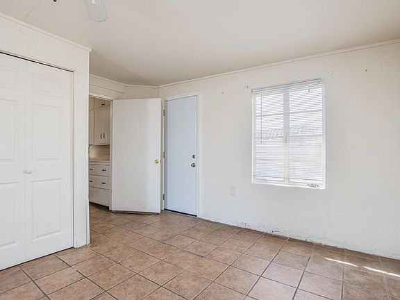 4th image of 1339 E Monterosa Ave