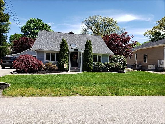 3rd image of 14 Primrose Dr