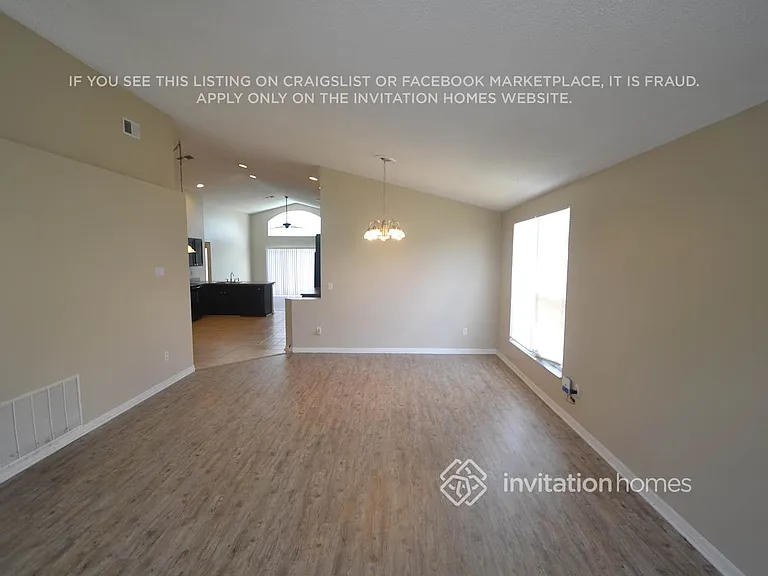 1016 Durango Loop — Photo 3