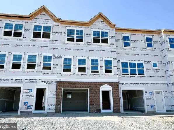 104 Swansong Pl, Winchester, VA 22603