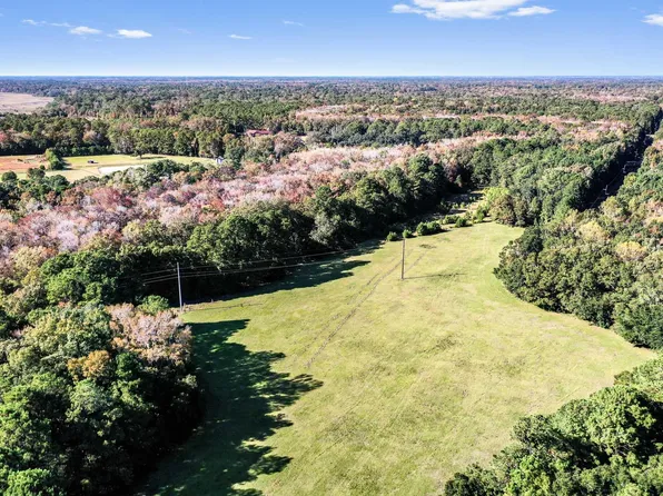 2495 Plow Ground Rd, Johns Island, SC 29455