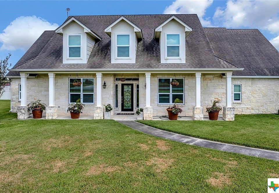 1st image of 212 Stone Meadow Dr