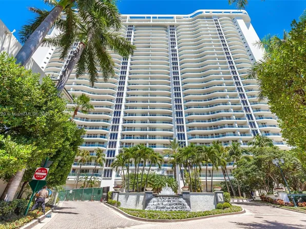 7000 Island Blvd APT 2504, Aventura, FL 33160