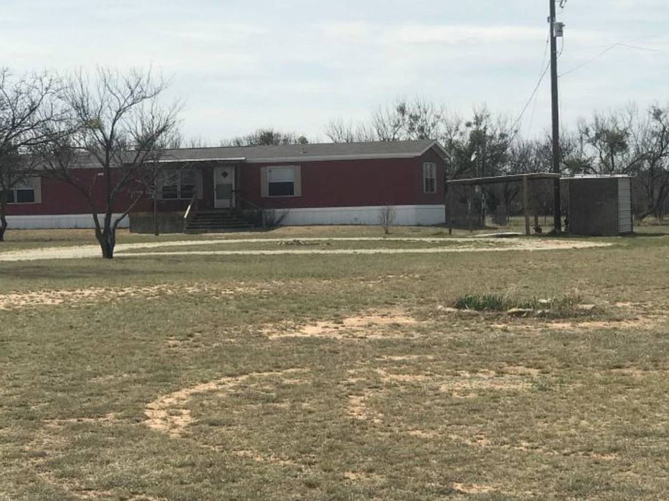 2nd image of 143 County Road 472
