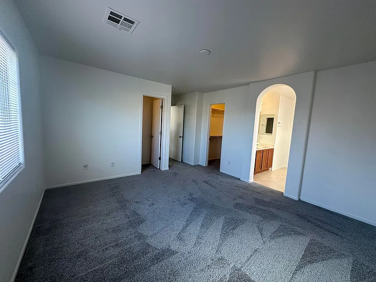 930 Wembly Hills Pl — Photo 17