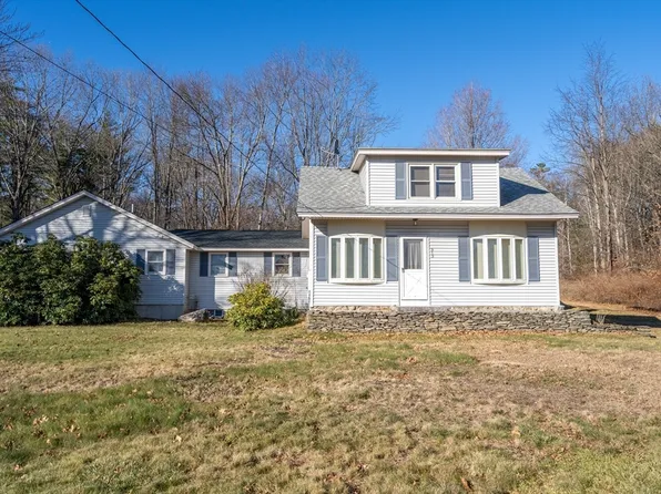 919 Chase Rd, Lunenburg, MA 01462