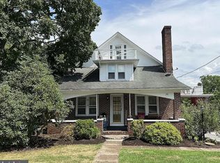 30 Everittstown Hill Rd, Frenchtown, NJ 08825