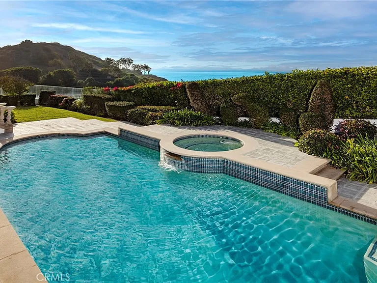 105 Irvine Cove Ct — Photo 6