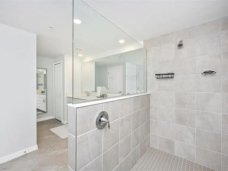 12640 Radiance Ct #101 — Photo 28