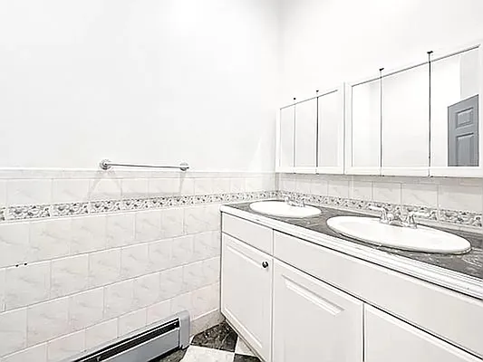 Rented by Blackwater Associates Inc. | media 47