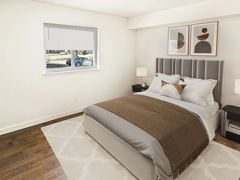 Metro Apartments at Wood River — Photo 15