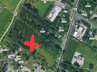 29475 Main Rd, Cutchogue, NY 11935