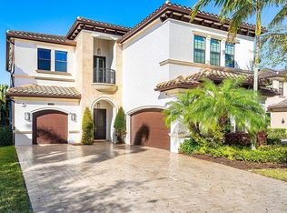 8221 Banpo Bridge Way, Delray Beach, FL 33446