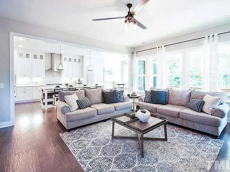 312 Sweetbriar Rose Ct — Photo 4