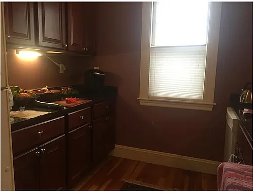 30 Lawrence St #B Photo 1