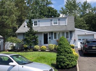 38 Mimi Rd, Old Bridge, NJ 08857