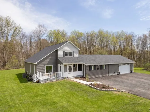 817 Fyler Rd, Kirkville, NY 13082