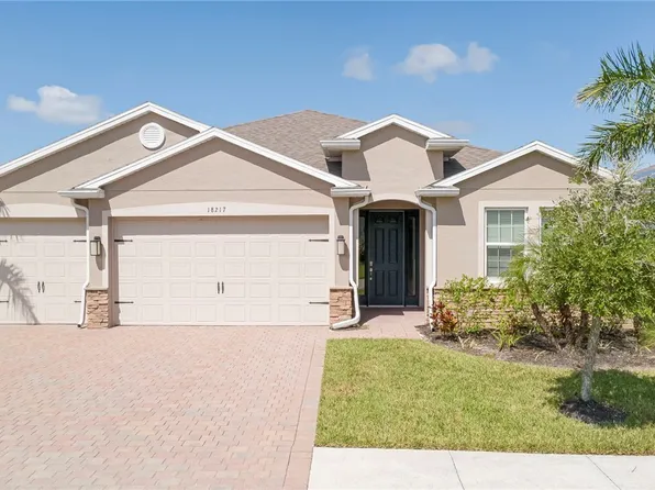 18217 Everson Miles Cir, North Fort Myers, FL 33917