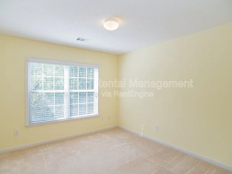 11655 Crossington Rd — Photo 21