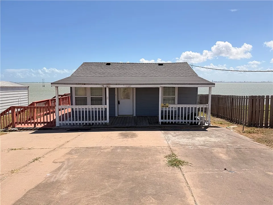 9109 County Road 2226