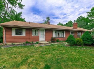 6795 Mill Rd, Brecksville, OH 44141