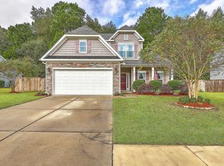 135 Vango Dr, Goose Creek, SC 29445