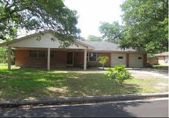 1st image of 1705 Olive St