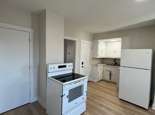 98-100 School St #98B, Northbridge, MA 01534