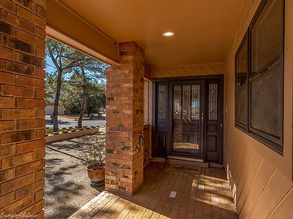 4th image of 6 Winged Foot Cir