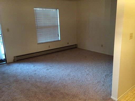 2nd image of 1566 Coventry St APT 9