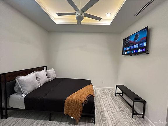 2nd image of 1425 E Iris Ave #3