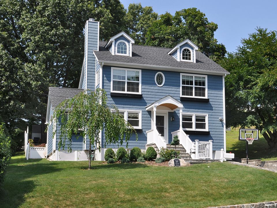 1st image of 109 Sheldon Ave